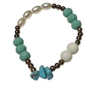 Boho Southwest Turquoise Beaded Stretch Bracelet Gold Tone White Beads Jewelry